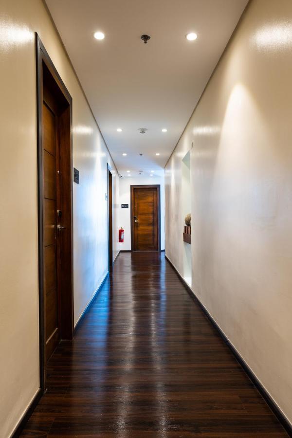 Myspace Hotel Comembo Taguig Exterior foto
